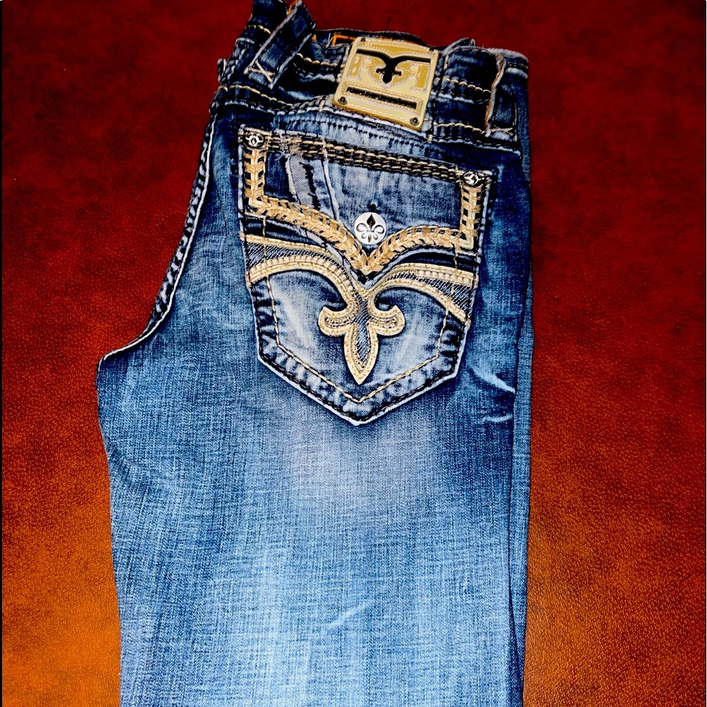Men’s Rock Revival jeans. Excellent condition